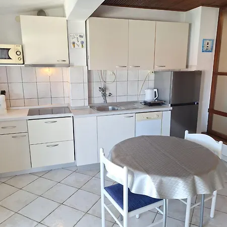 Perica And Perica With Separate Entrance Zadar