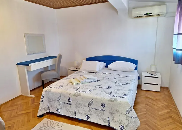 Perica And Perica With Separate Entrance * Zadar