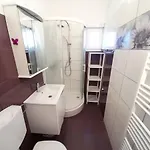 Apartment Perica And Perica With Separate Entrance