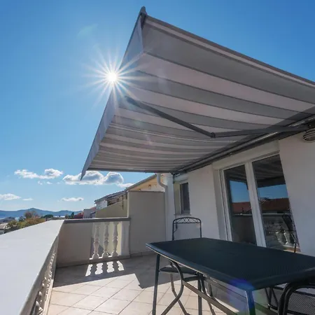 Perica And Perica With Separate Entrance Apartment Zadar