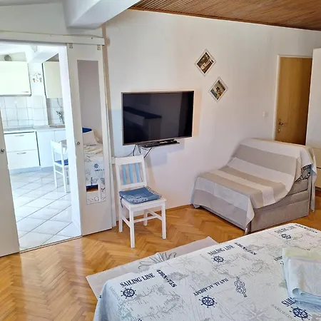 Perica And Perica With Separate Entrance Appartement