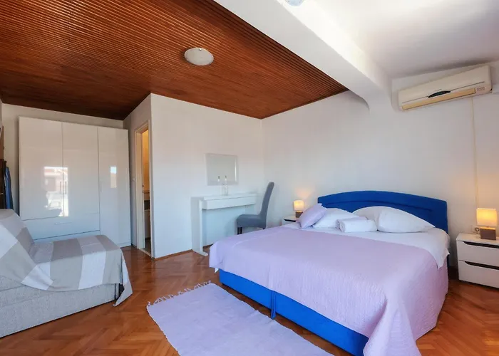 Apartment Perica And Perica With Separate Entrance *